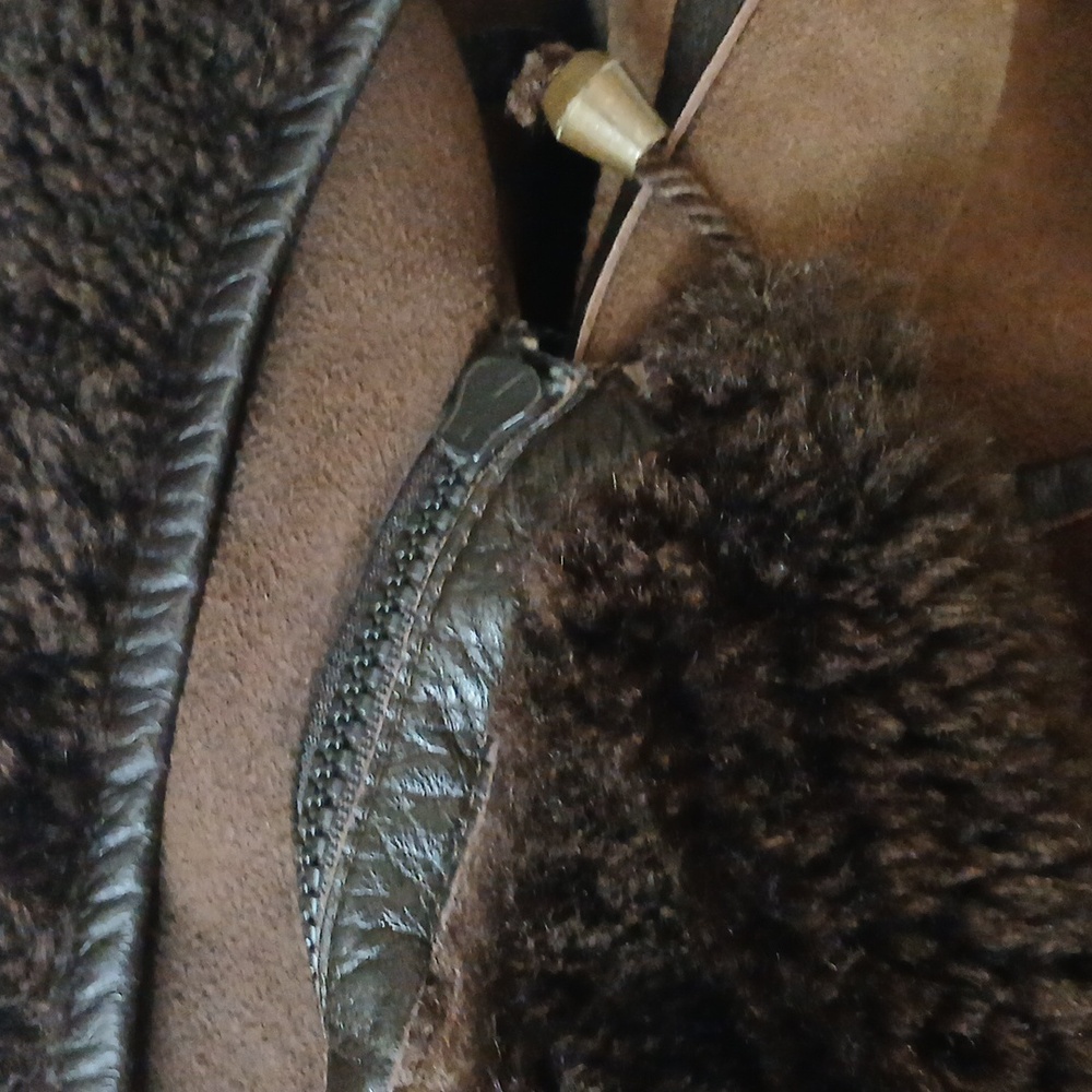 Vintage Brown Suede Shearling Coat With Removable Hood Size Medium - Picture 11 of 11